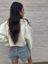 Load image into Gallery viewer, FUZZY CROP SWEATER | IVORY
