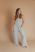 Load image into Gallery viewer, STRAPLESS JUMPSUIT
