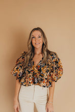 Load image into Gallery viewer, LANEY FLORAL TOP
