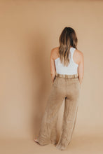 Load image into Gallery viewer, MINERAL WASHED TROUSERS | MUSHROOM
