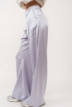 Load image into Gallery viewer, SATIN WIDE LEG PANTS
