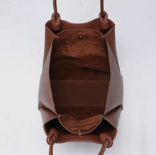Load image into Gallery viewer, BRIELLE TOTE | CHOCOLATE
