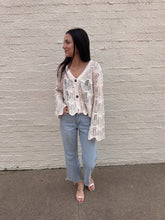 Load image into Gallery viewer, SCALLOP BEACH CARDI
