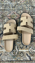 Load image into Gallery viewer, VALERIE SANDAL | TAUPE
