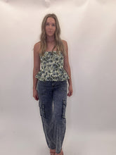 Load image into Gallery viewer, CORSET TOP | FLORAL
